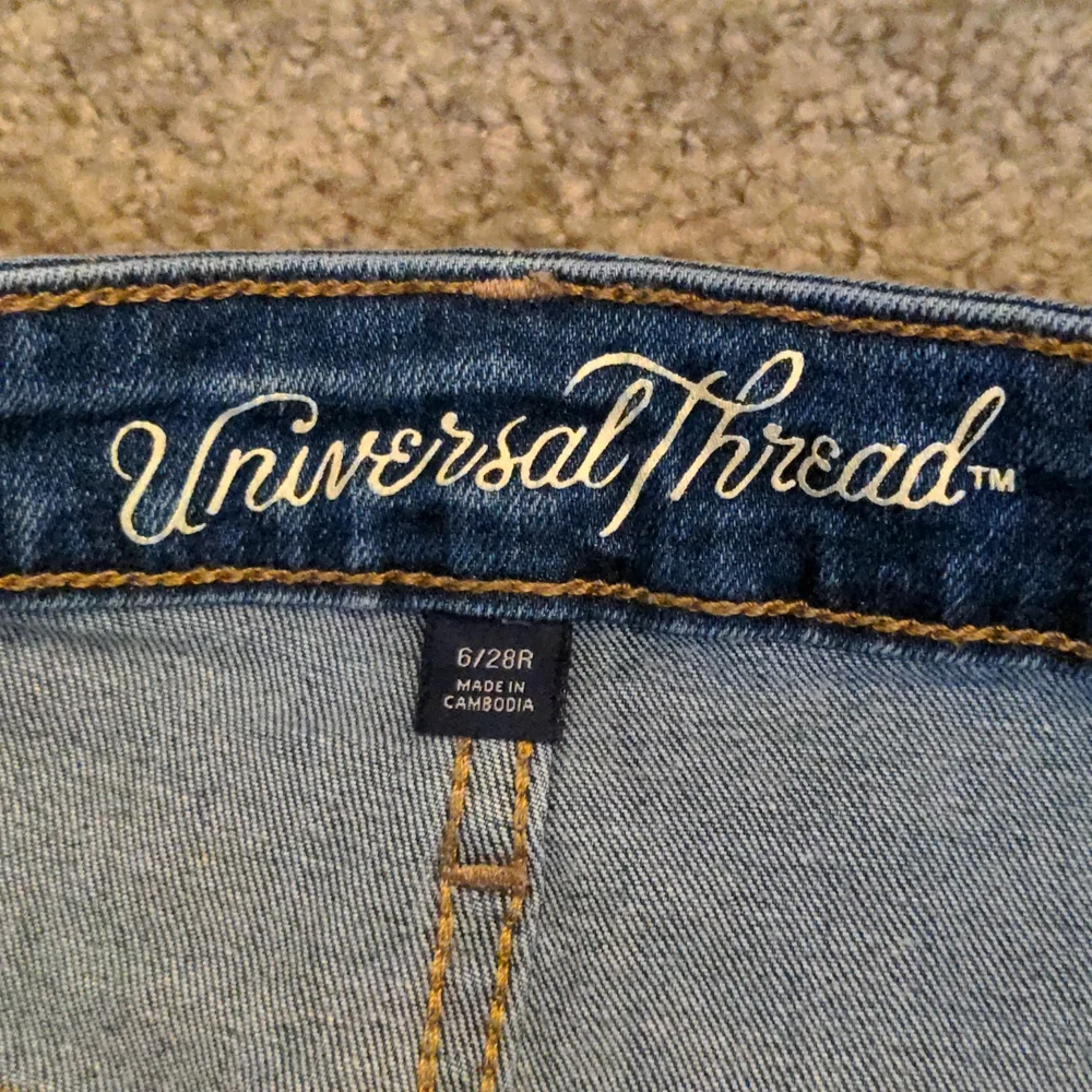 Universal Thread High Rise Skinny Jeans - Picture 4 of 7